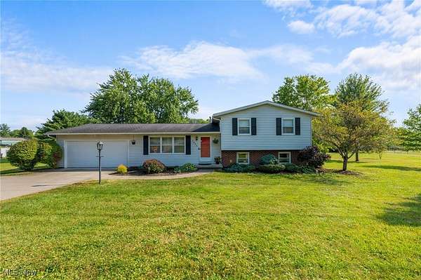 3.48 Acres of Residential Land with Home for Sale in Mantua, Ohio