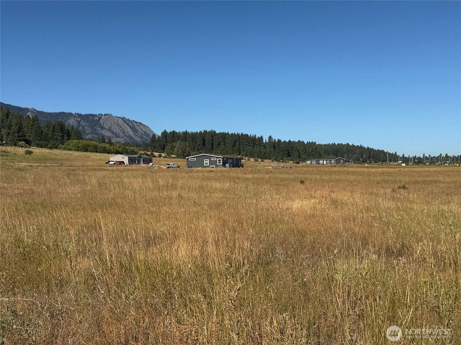 3 Acres of Residential Land for Sale in Cle Elum, Washington