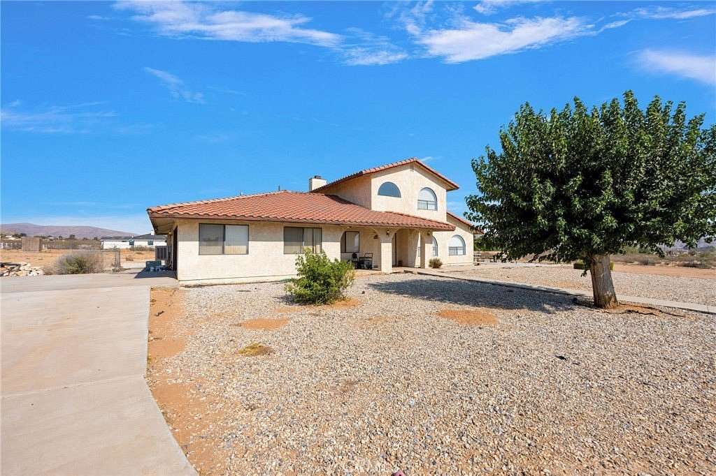 2.36 Acres of Residential Land with Home for Sale in Apple