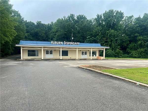 1.56 Acres of Improved Commercial Land for Sale in Opelika, Alabama