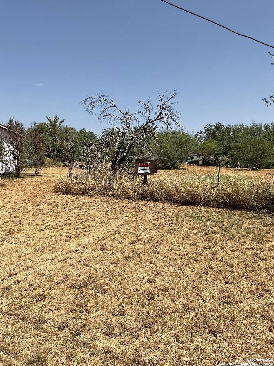 0.43 Acres of Land for Sale in Dilley, Texas