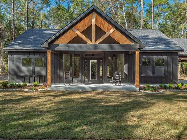 3 Acres of Residential Land with Home for Sale in Crawfordville, Florida