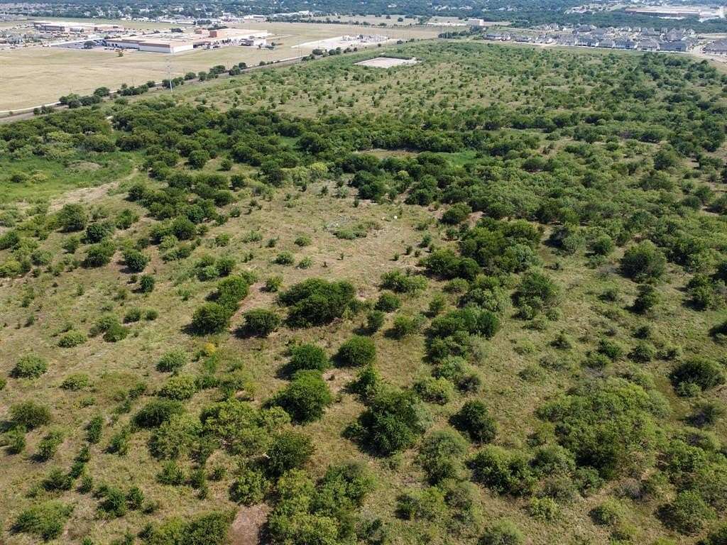 31.9 Acres of Land for Sale in Crowley, Texas