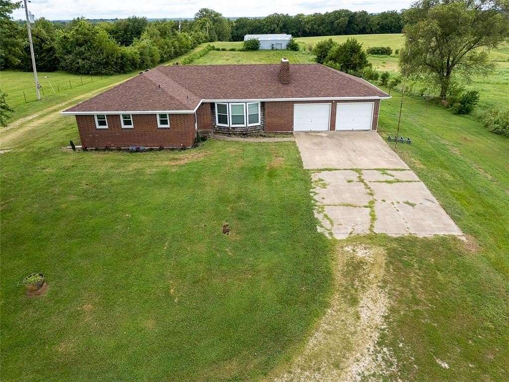1.5 Acres of Residential Land with Home for Sale in Basehor, Kansas