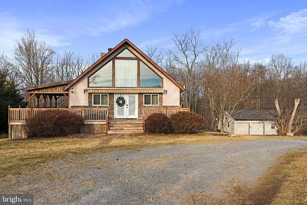 3.53 Acres of Residential Land with Home for Sale in Berkeley Springs, West Virginia