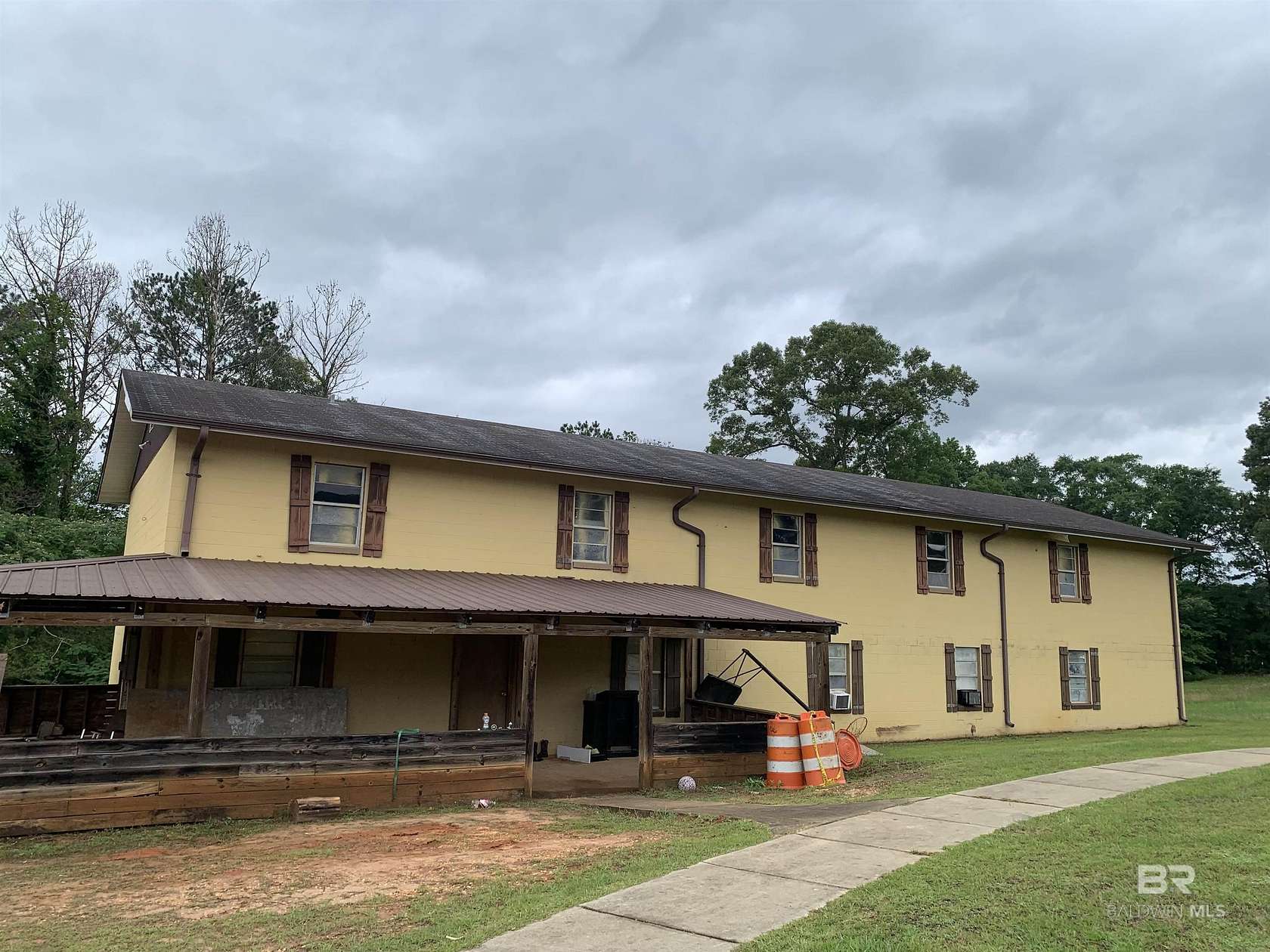 6 Acres of Residential Land with Home for Sale in McKenzie, Alabama