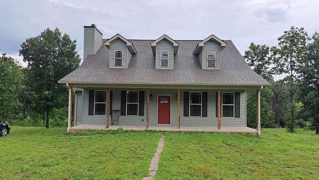 40.3 Acres of Land with Home for Sale in Crossville, Tennessee