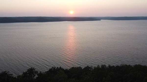 1.36 Acres of Residential Land for Sale in Waverly, Tennessee