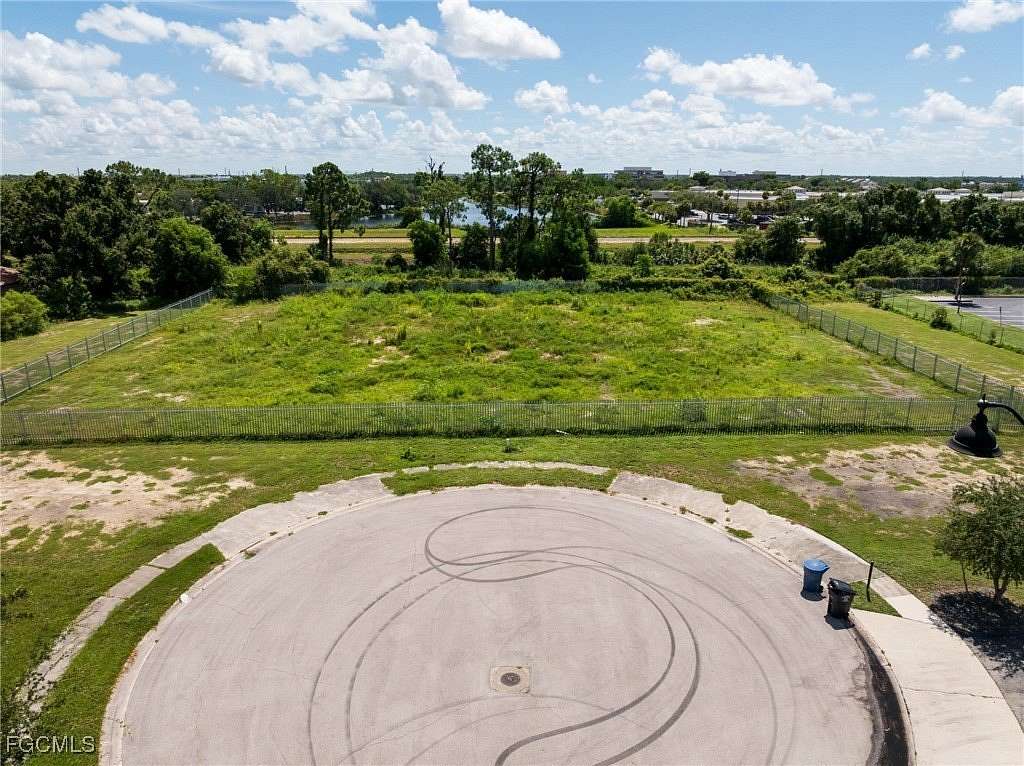 4.14 Acres of Commercial Land for Sale in Fort Myers, Florida