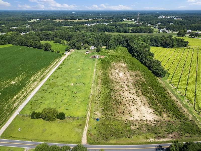 25 Acres of Land for Sale in Coats, North Carolina