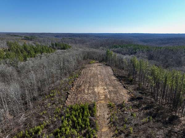 152 Acres of Recreational Land & Farm for Sale in Stewart, Tennessee