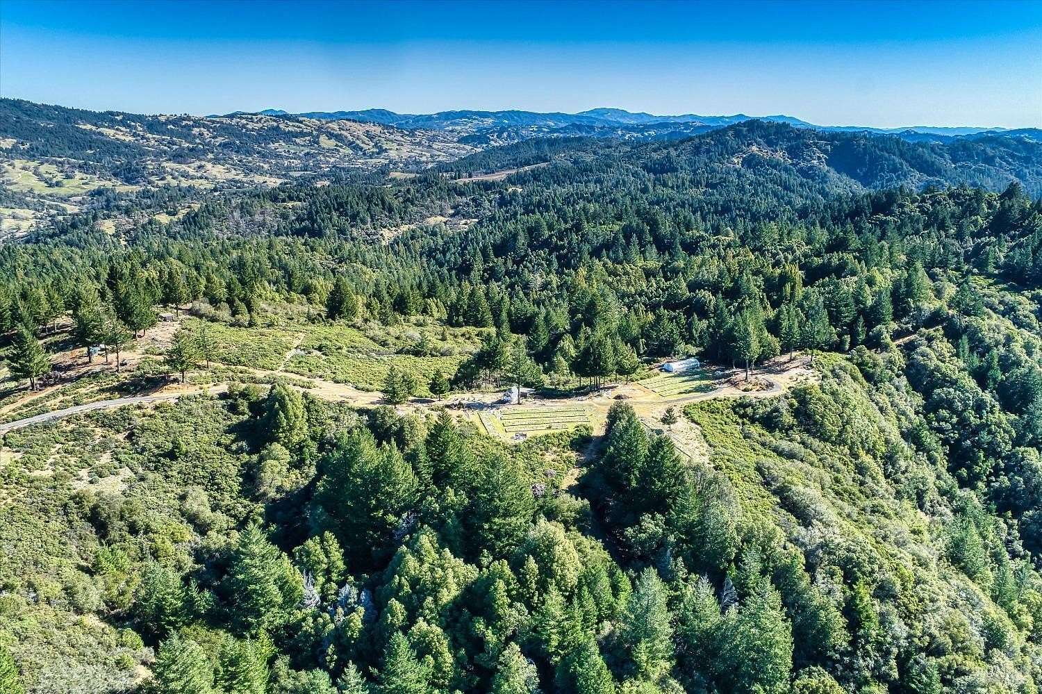 138 Acres of Land with Home for Sale in Yorkville, California
