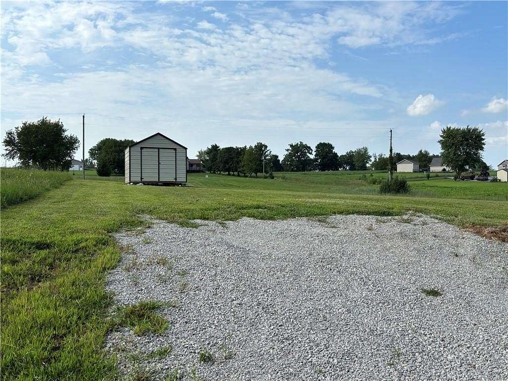 0.37 Acres of Residential Land for Sale in Altamont, Missouri