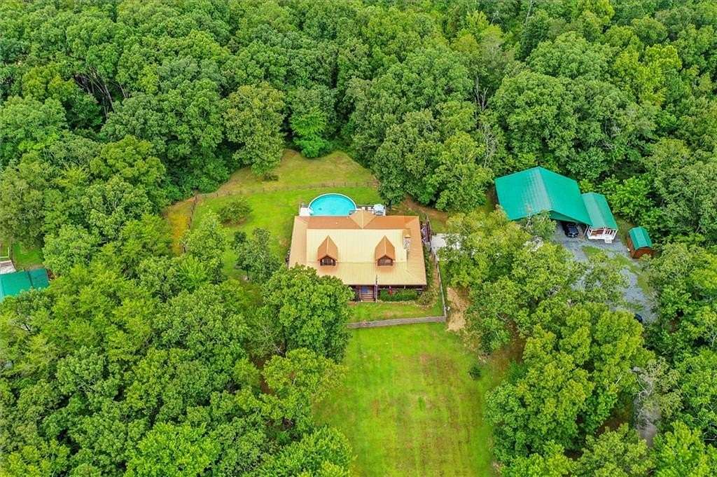 9 Acres of Residential Land with Home for Sale in Chatsworth, Georgia