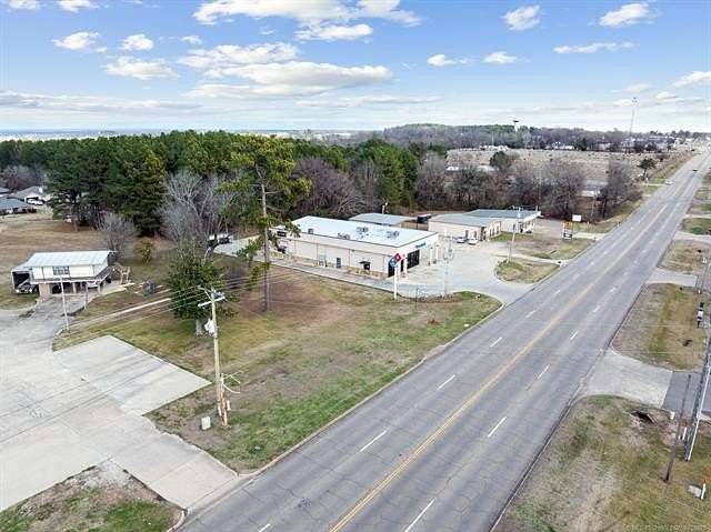 0.34 Acres of Commercial Land for Sale in Idabel, Oklahoma