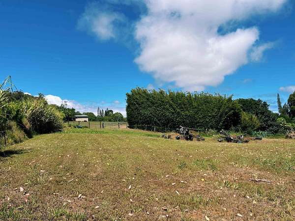 2.47 Acres of Residential Land for Sale in Haʻikū, Hawaii