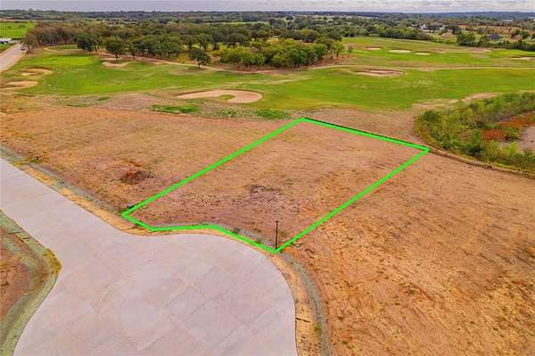 0.5 Acres of Residential Land for Sale in Glen Rose, Texas
