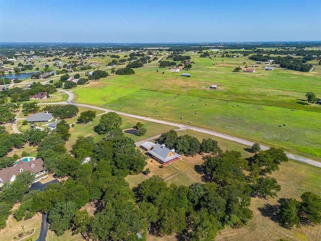 5 Acres of Residential Land with Home for Sale in Granbury, Texas