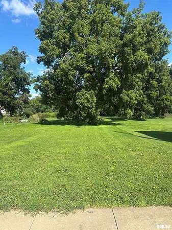 1.8 Acres of Residential Land for Sale in Charlotte, Iowa