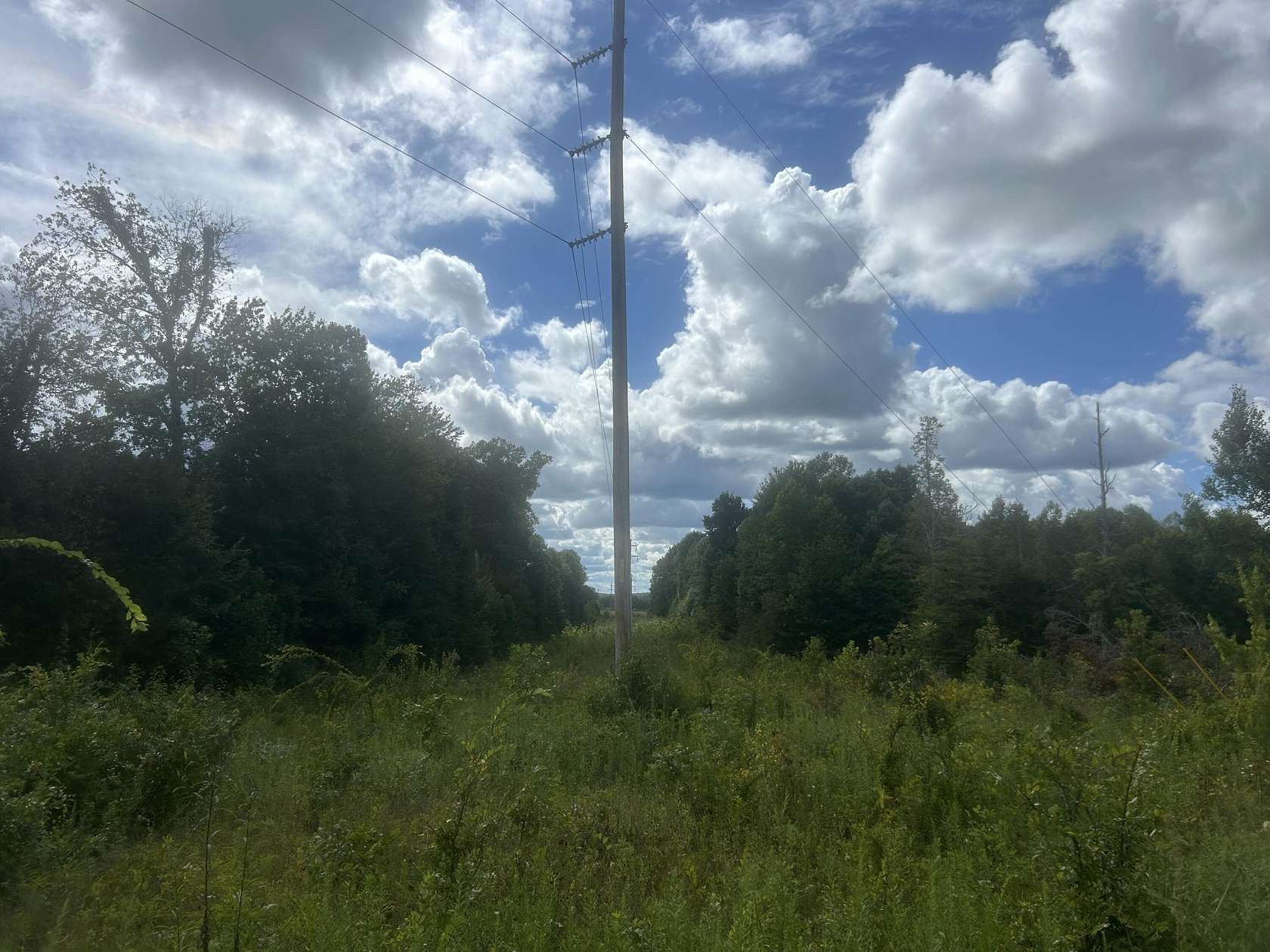 5.56 Acres of Land for Sale in Somerset, Kentucky