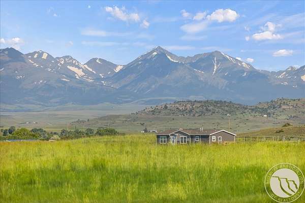14.1 Acres of Land with Home for Sale in Big Timber, Montana