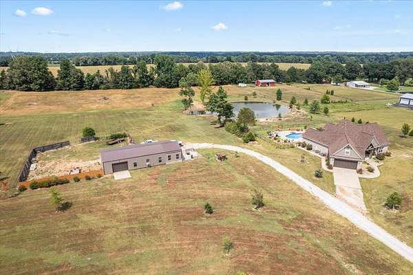 15 Acres of Recreational Land with Home for Sale in Mason, Tennessee