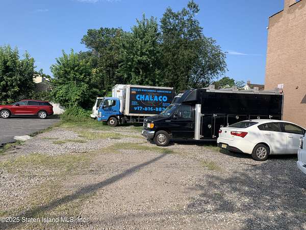 0.1 Acres of Residential Land for Sale in Staten Island, New York