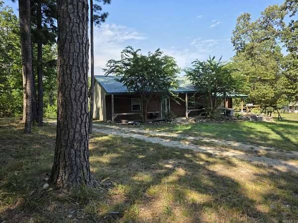 30 Acres of Recreational Land with Home for Sale in Melbourne, Arkansas
