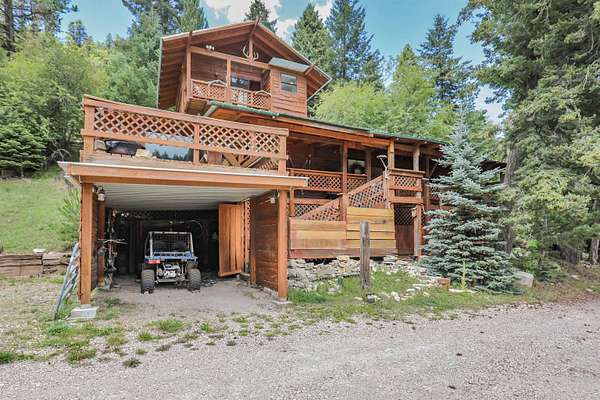 4 Acres of Land with Home for Sale in Cloudcroft, New Mexico