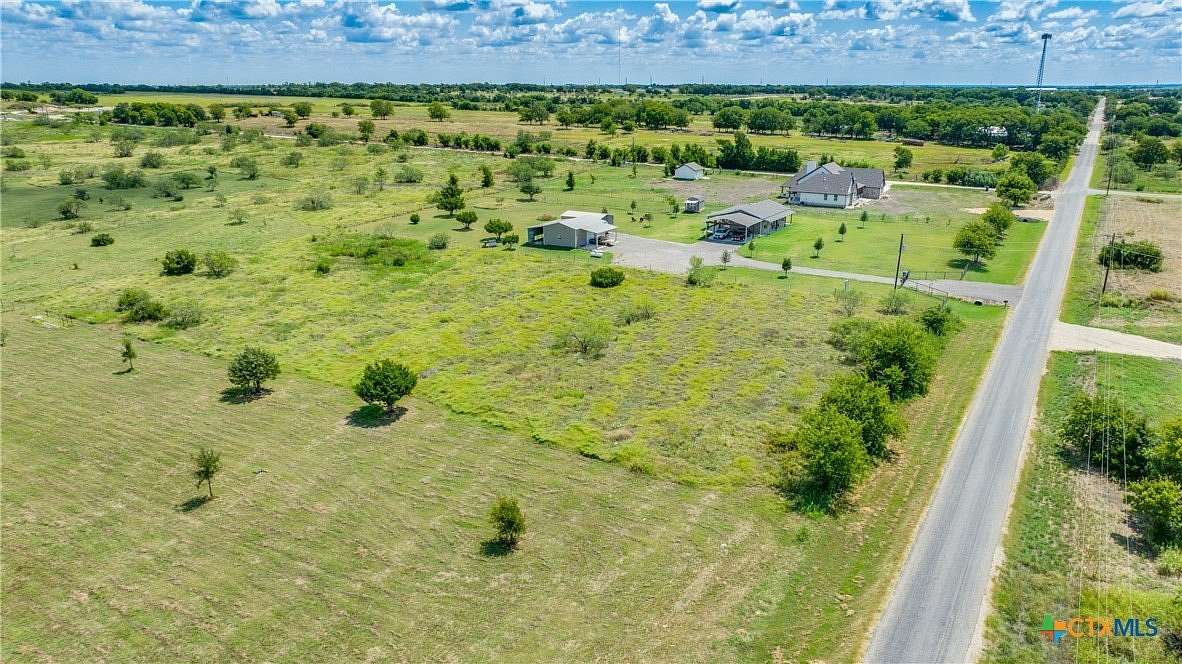 2 Acres of Residential Land for Sale in Moody, Texas