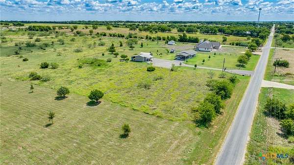 2 Acres of Residential Land for Sale in Moody, Texas