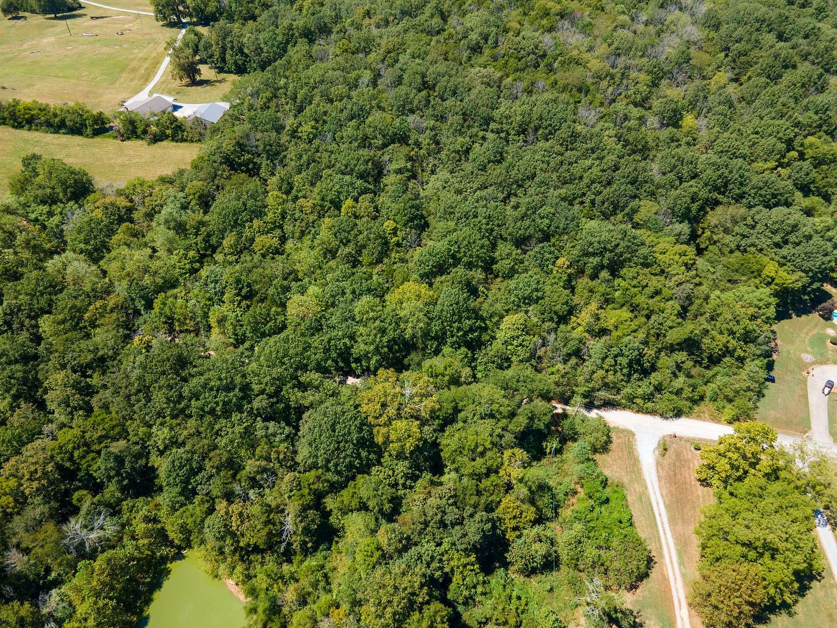 3.26 Acres of Residential Land for Sale in Columbia, Tennessee