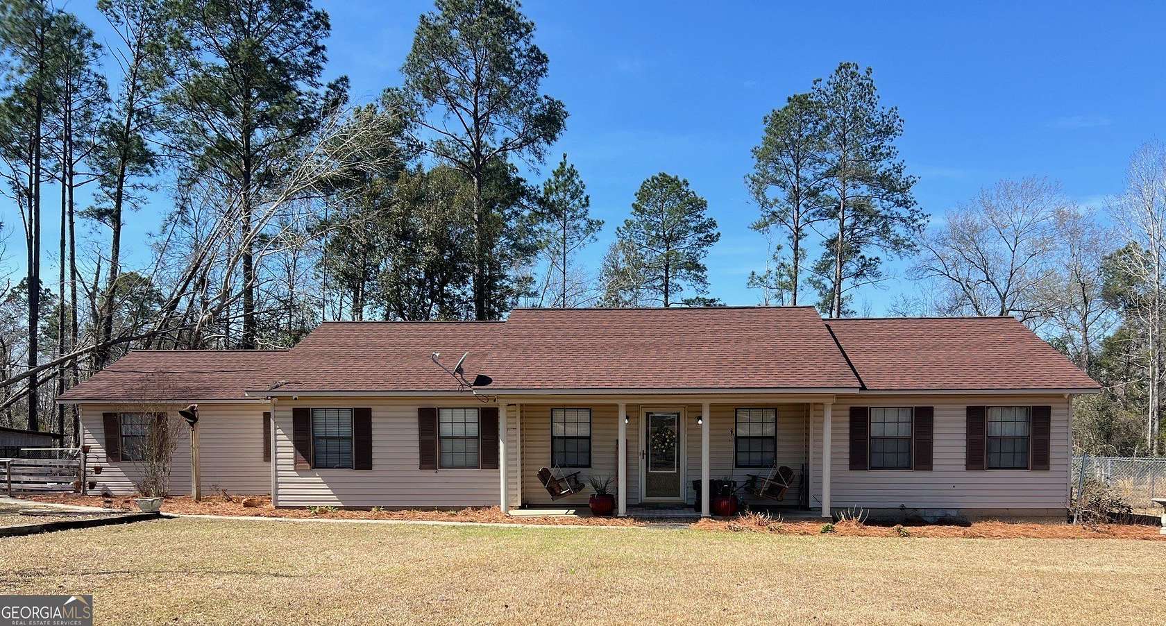 5.8 Acres of Land with Home for Sale in Vidalia, Georgia