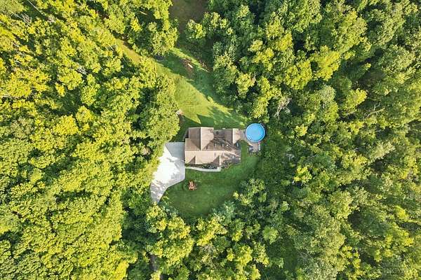 5.25 Acres of Residential Land with Home for Sale in Colerain Township, Ohio