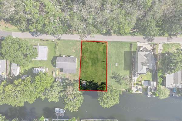 0.11 Acres of Residential Land for Sale in Weeki Wachee, Florida