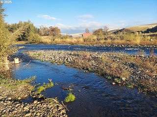 24 Acres of Agricultural Land for Sale in Milton-Freewater, Oregon