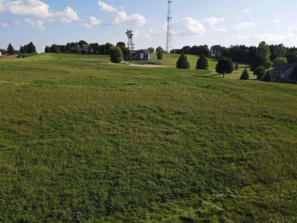 1 Acre of Residential Land for Sale in Hortonville, Wisconsin