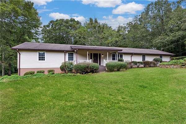 16.8 Acres of Land with Home for Sale in Chattahoochee Hills, Georgia