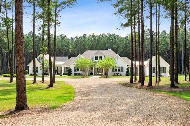 12 Acres of Land with Home for Sale in Covington, Louisiana