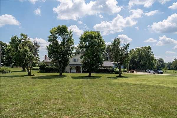 62.4 Acres of Agricultural Land with Home for Sale in Osawatomie, Kansas