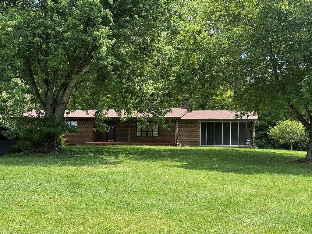 4 Acres of Land with Home for Sale in Flatgap, Kentucky