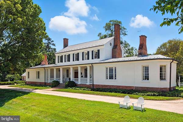 352 Acres of Recreational Land with Home for Sale in Rappahannock Academy, Virginia