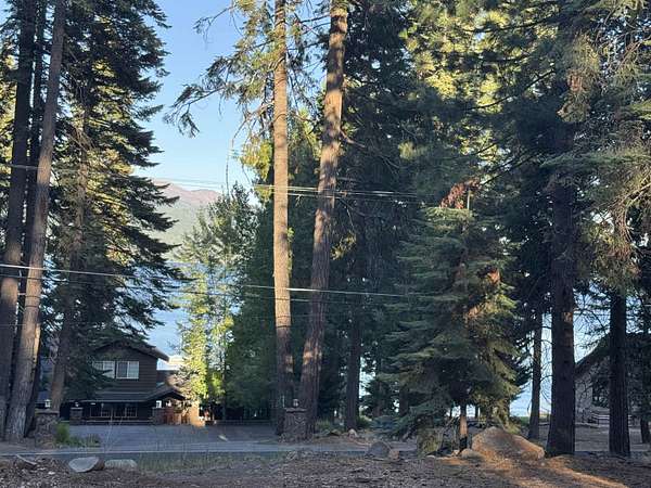 0.46 Acres of Residential Land for Sale in Lake Almanor Country Club, California