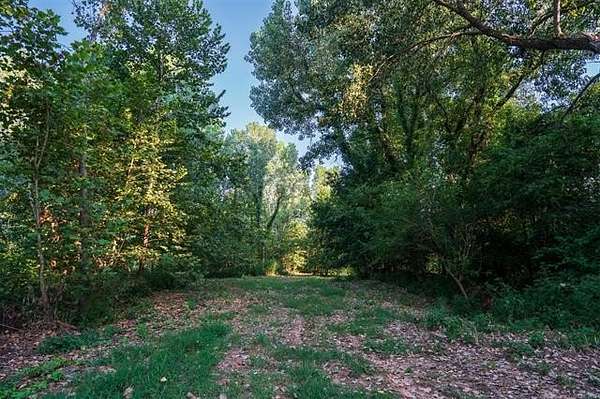 14 Acres of Land for Sale in Broken Arrow, Oklahoma