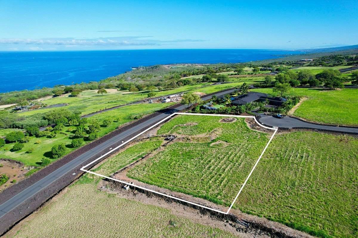 1.36 Acres of Residential Land for Sale in Kealakekua, Hawaii