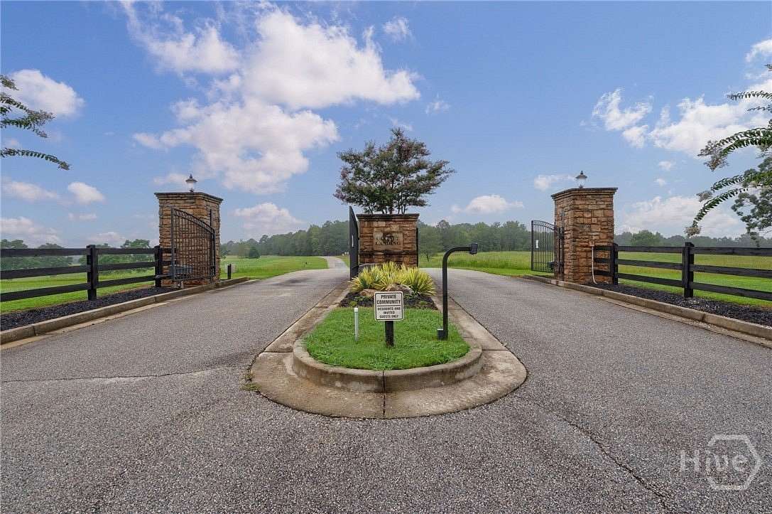 6 Acres of Residential Land for Sale in White Plains, Georgia