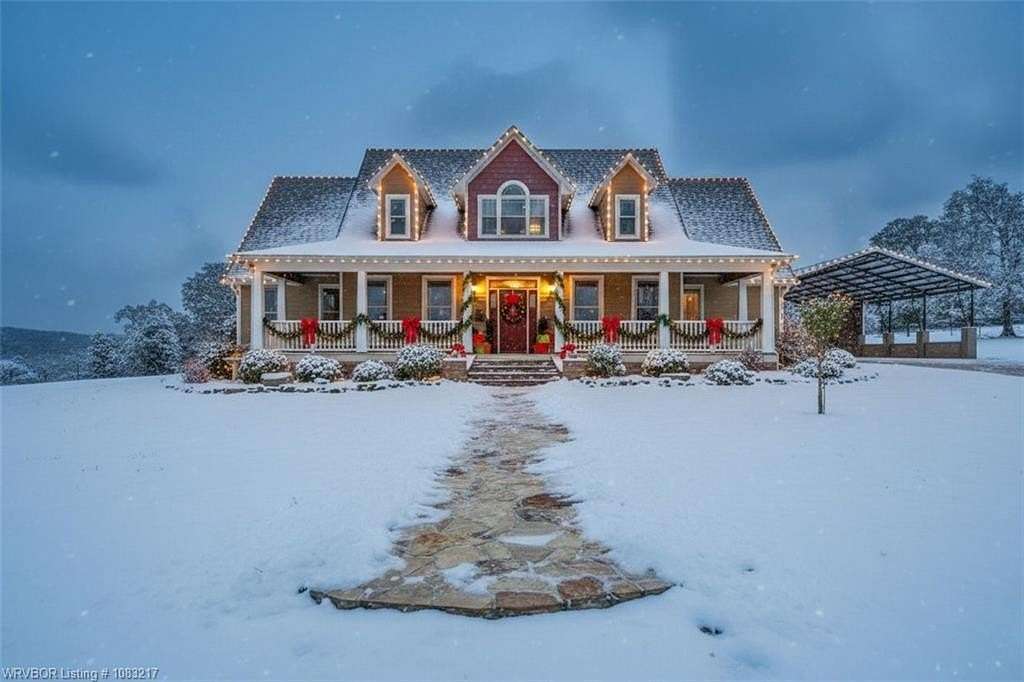 10 Acres of Land with Home for Sale in Natural Dam, Arkansas