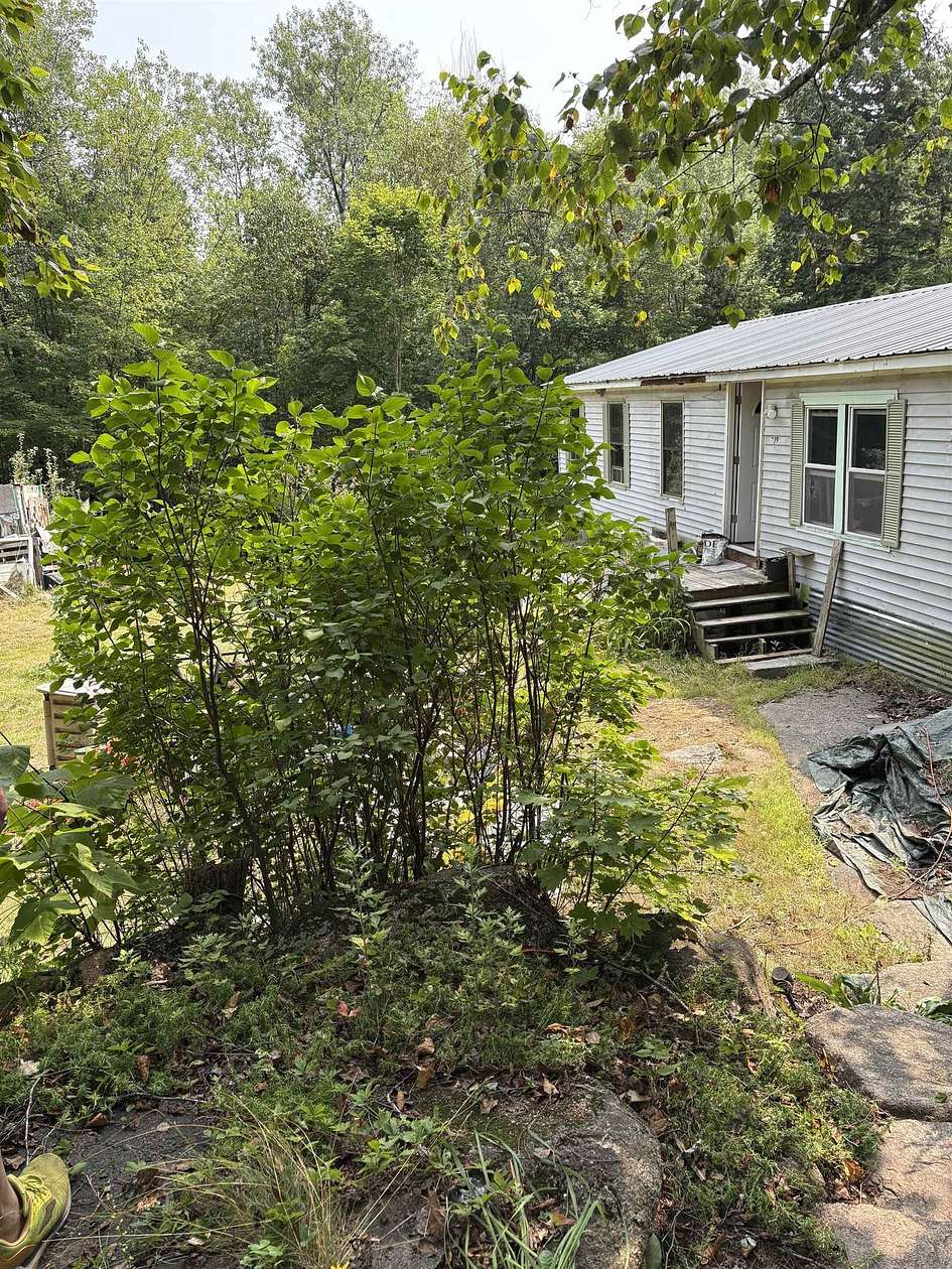 2.13 Acres of Residential Land with Home for Sale in Albany, New Hampshire