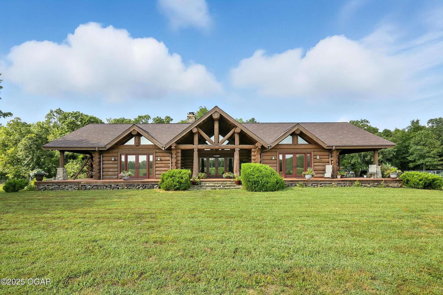 33 Acres of Recreational Land with Home for Sale in Diamond, Missouri