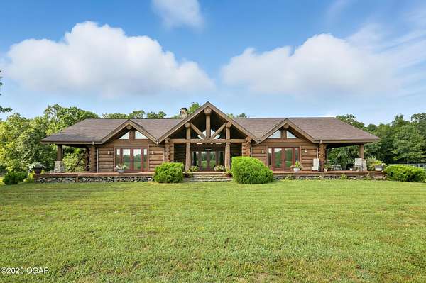 33 Acres of Recreational Land with Home for Sale in Diamond, Missouri